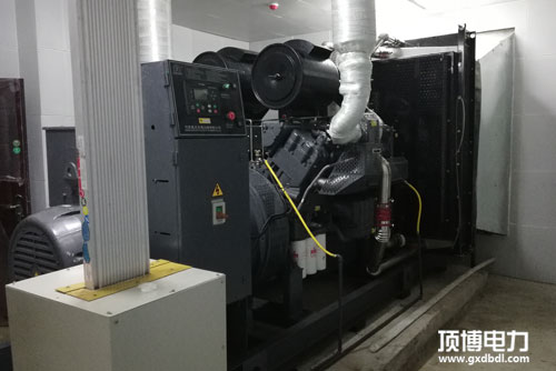 保護(hù)柴油發(fā)電機(jī)組廢氣渦輪增壓器，起動運(yùn)行操作應(yīng)注意問題
